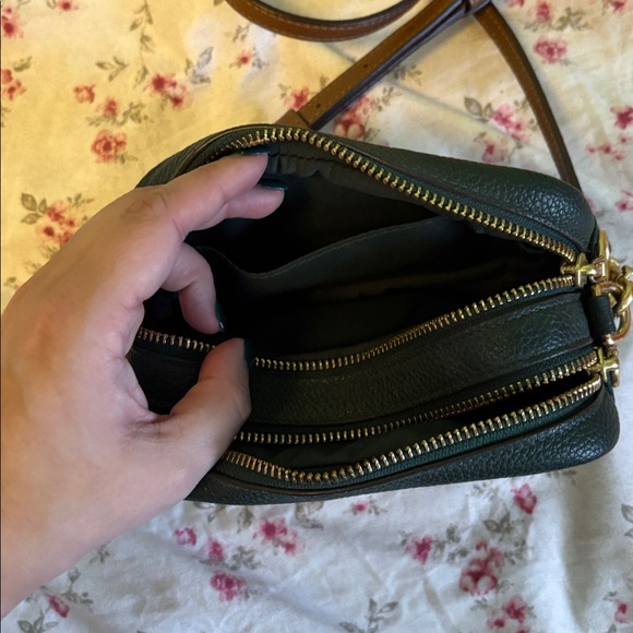 Tory Burch Perry Camera Bag - Picture 4 of 5